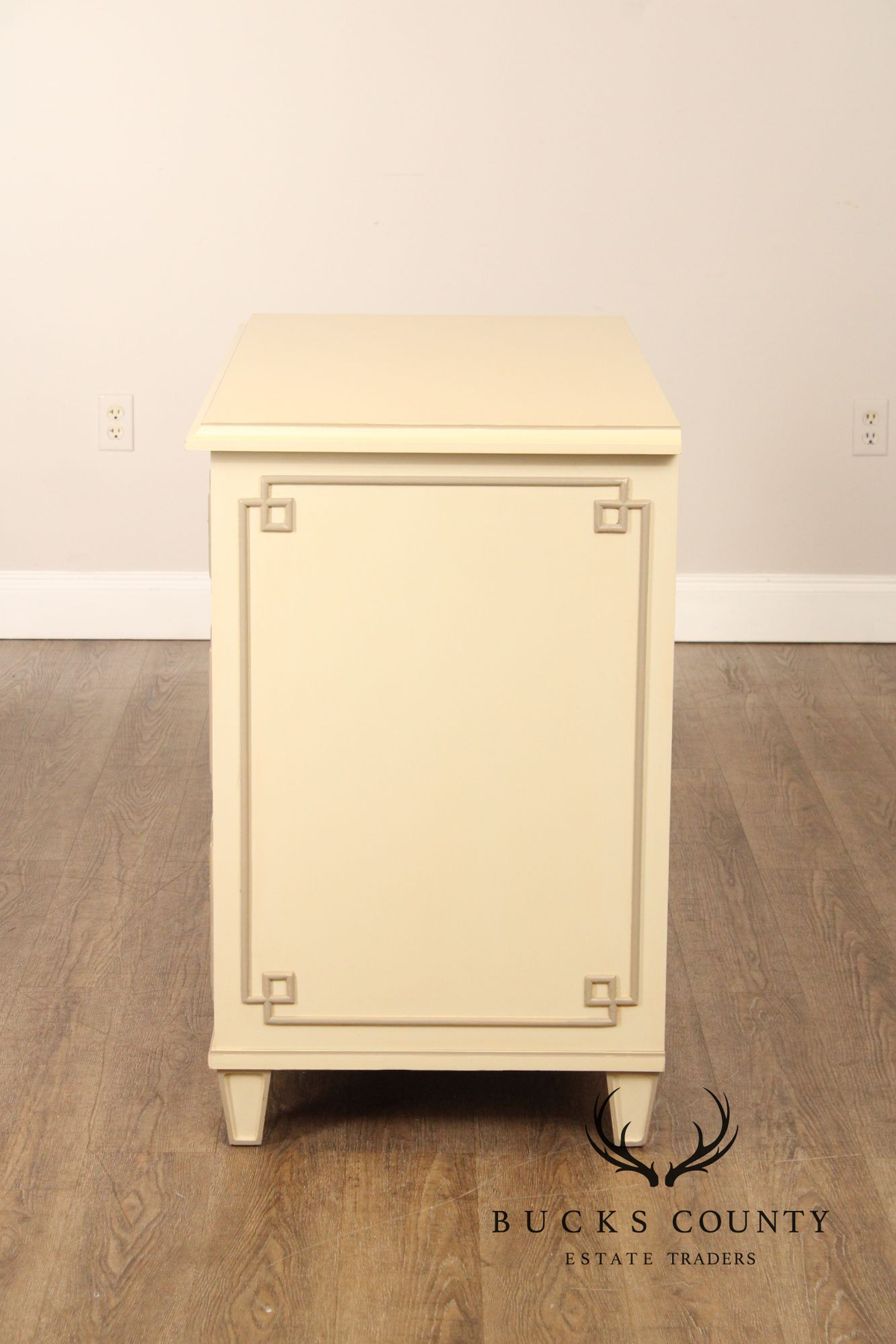 Hickory Chair Historical James River Plantation Painted Chest of Drawers