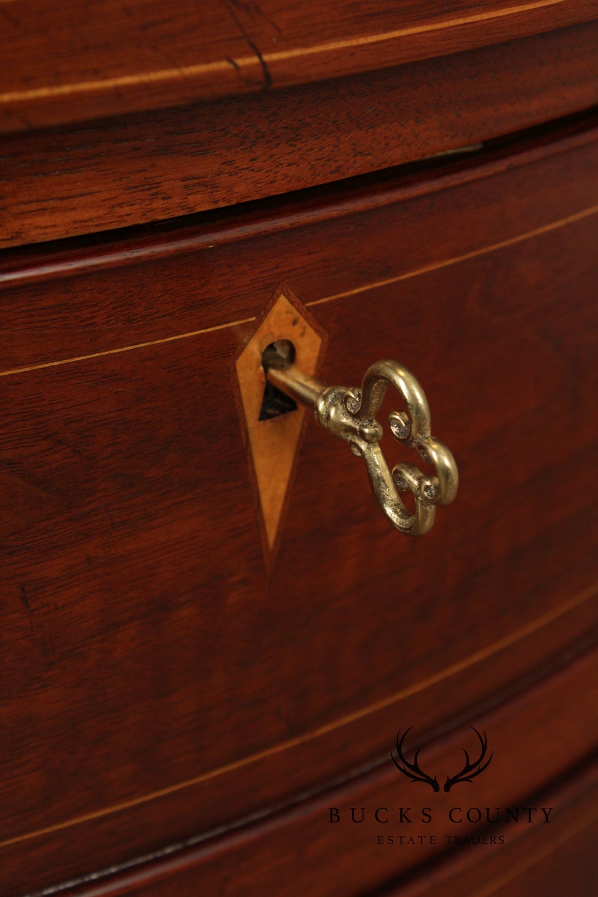 Baker Williamsburg Reproduction Mahogany Chest of Drawers