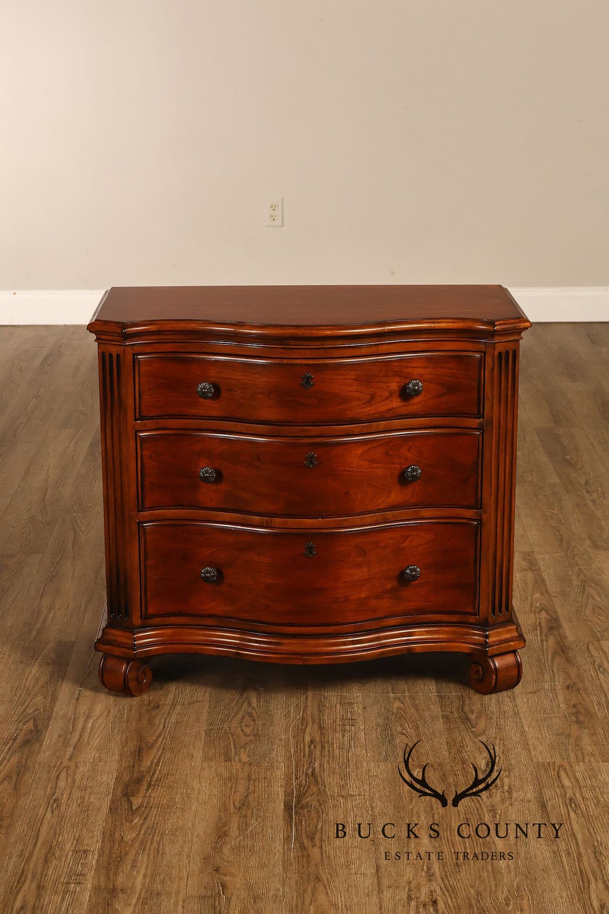 Ethan Allen 'Tuscany' Pair of Three-Drawer Nightstands
