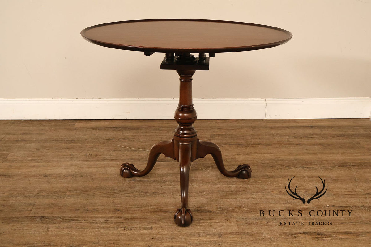 Kittinger Colonial Williamsburg Mahogany Tilt-Top Table