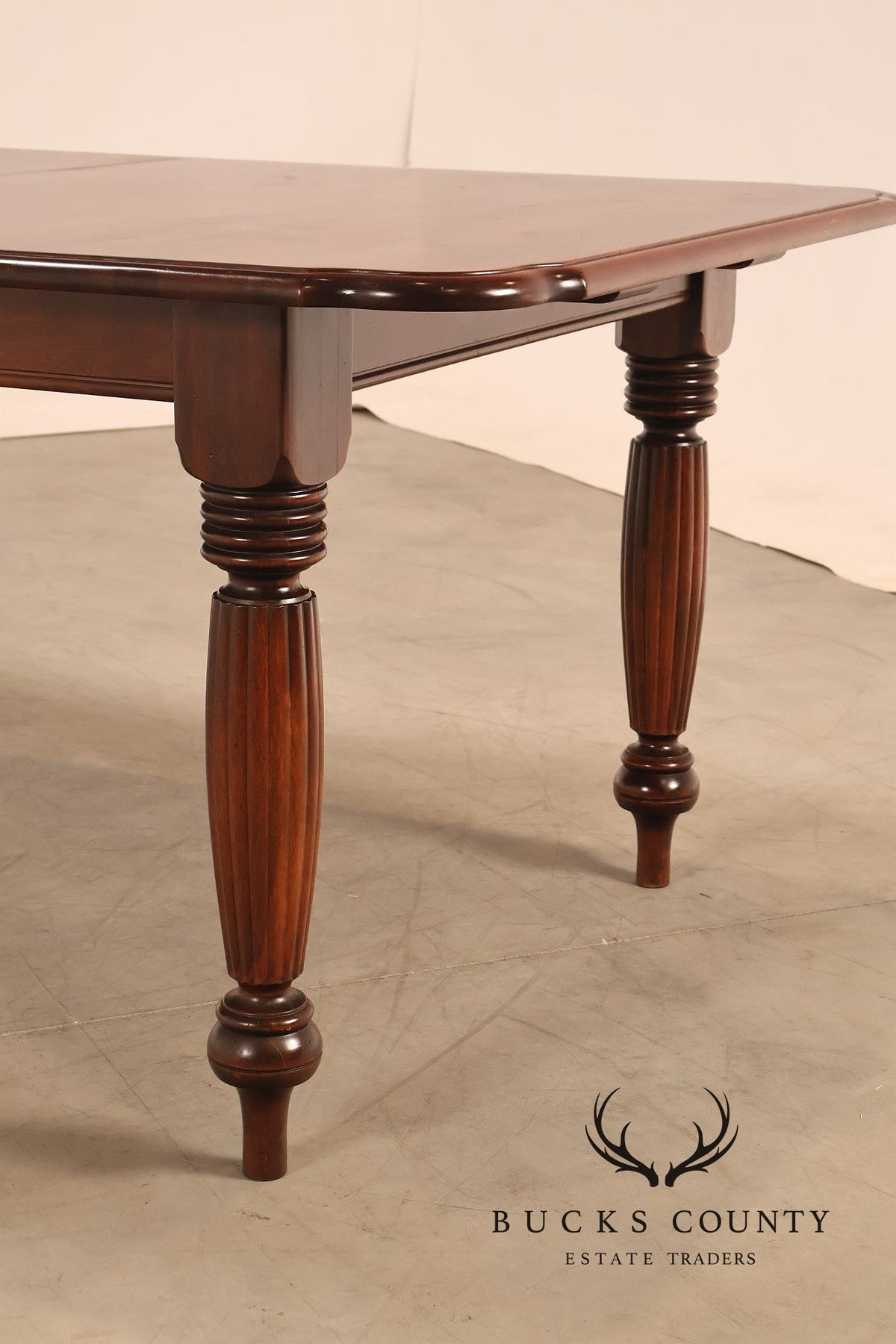 Nichols & Stone Expandable Farmhouse Dining Table