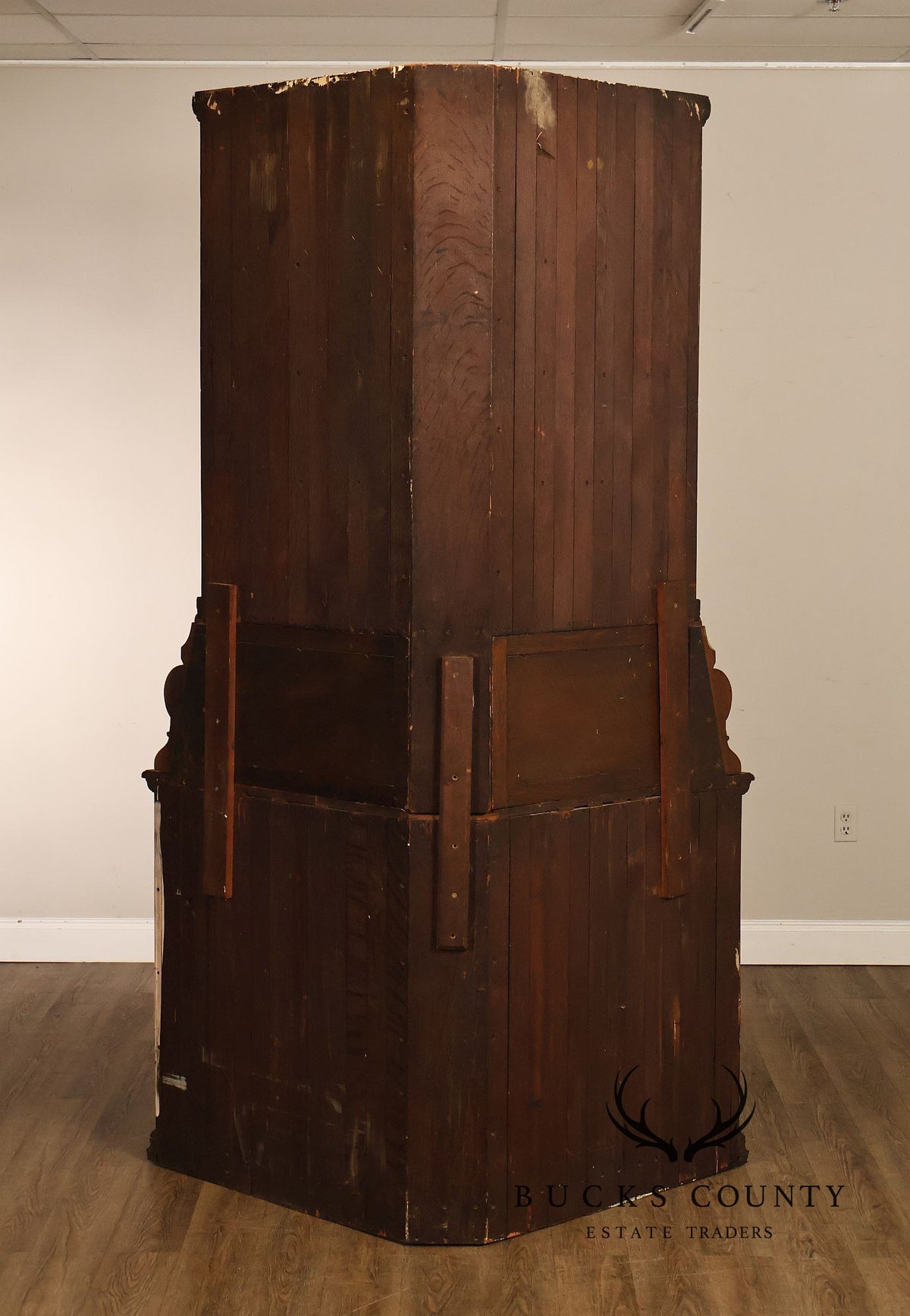 Antique RJ Horner Style Victorian Carved Oak Corner Cabinet