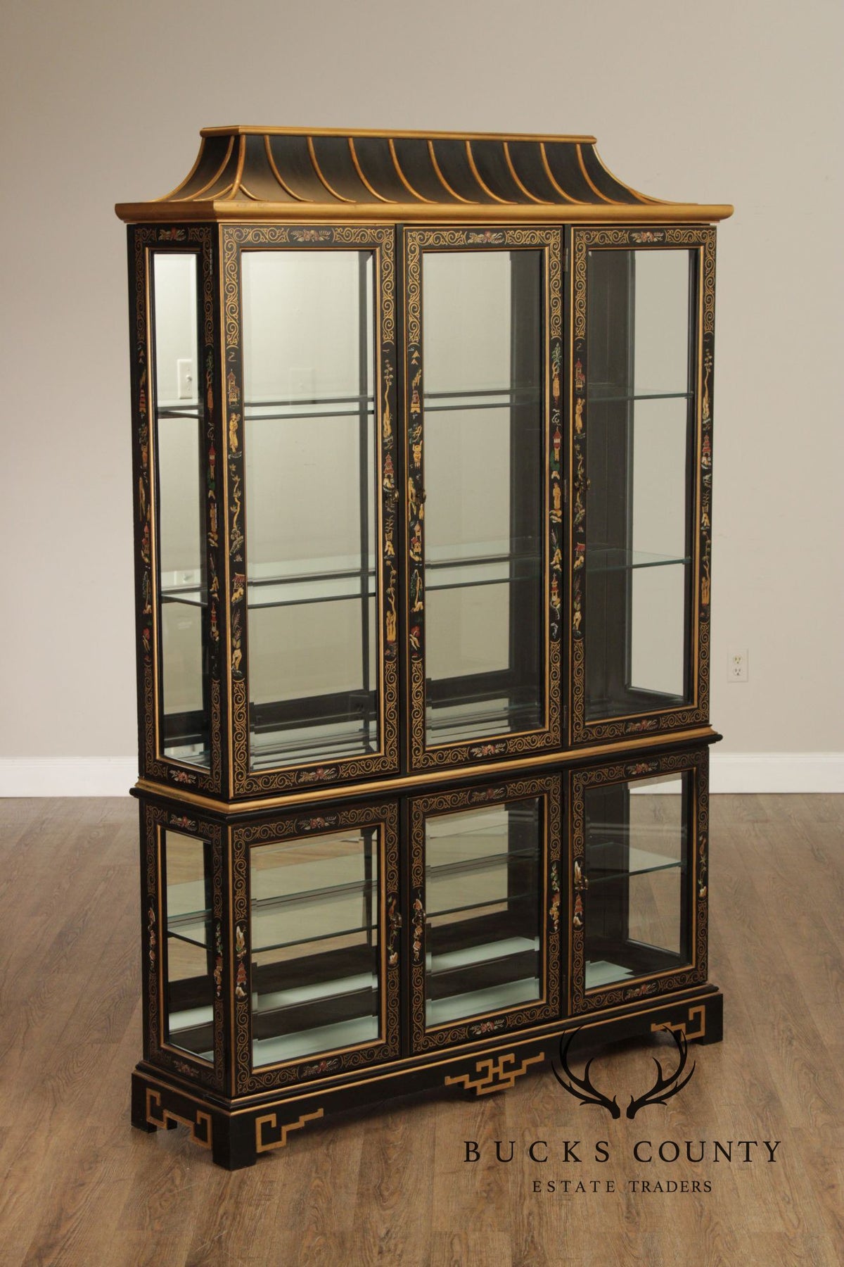 PULASKI FURNITURE CHINOISERIE PAGODA DISPLAY CABINET