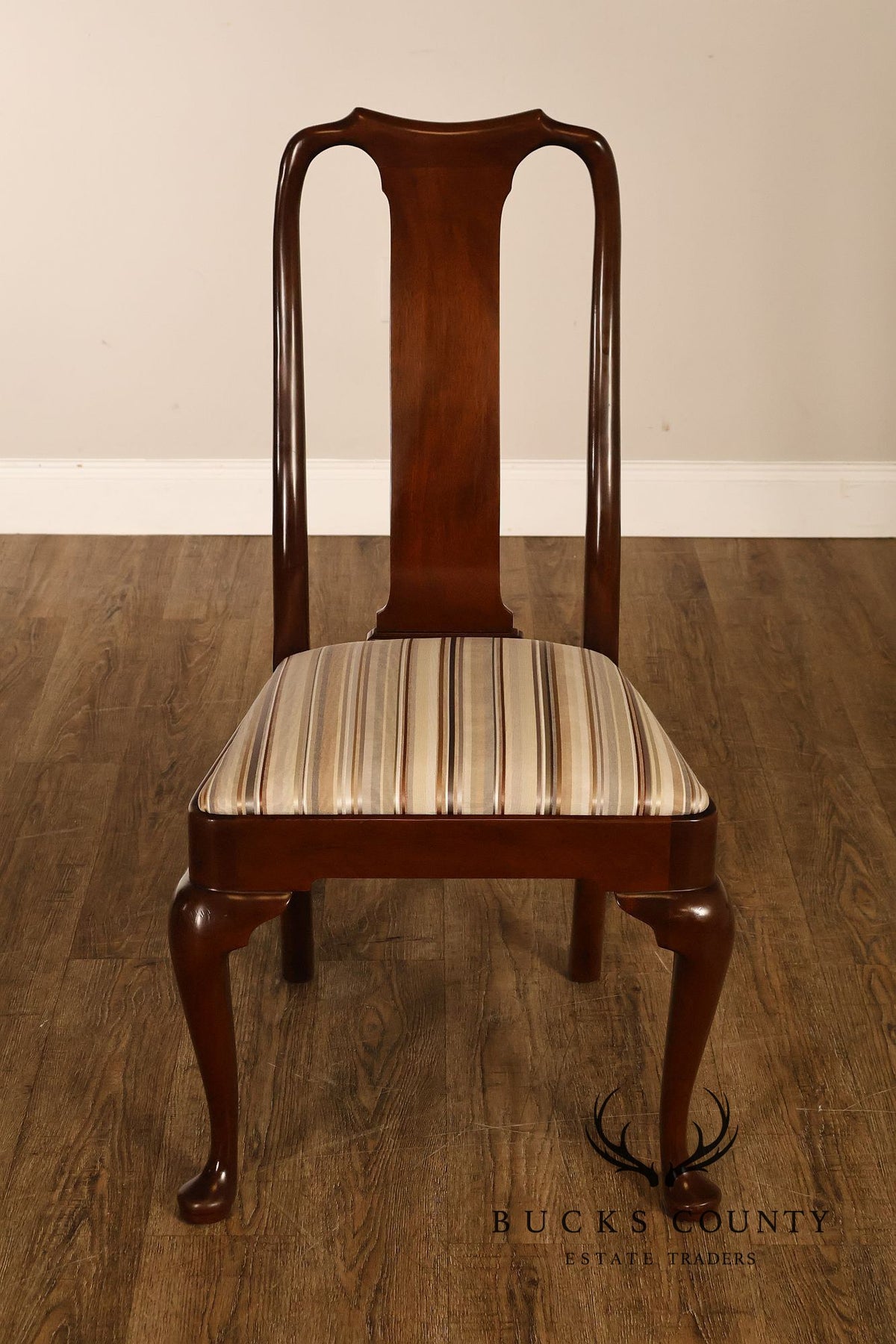 Kittinger Queen Anne Style Set of Six Mahogany Dining Chairs