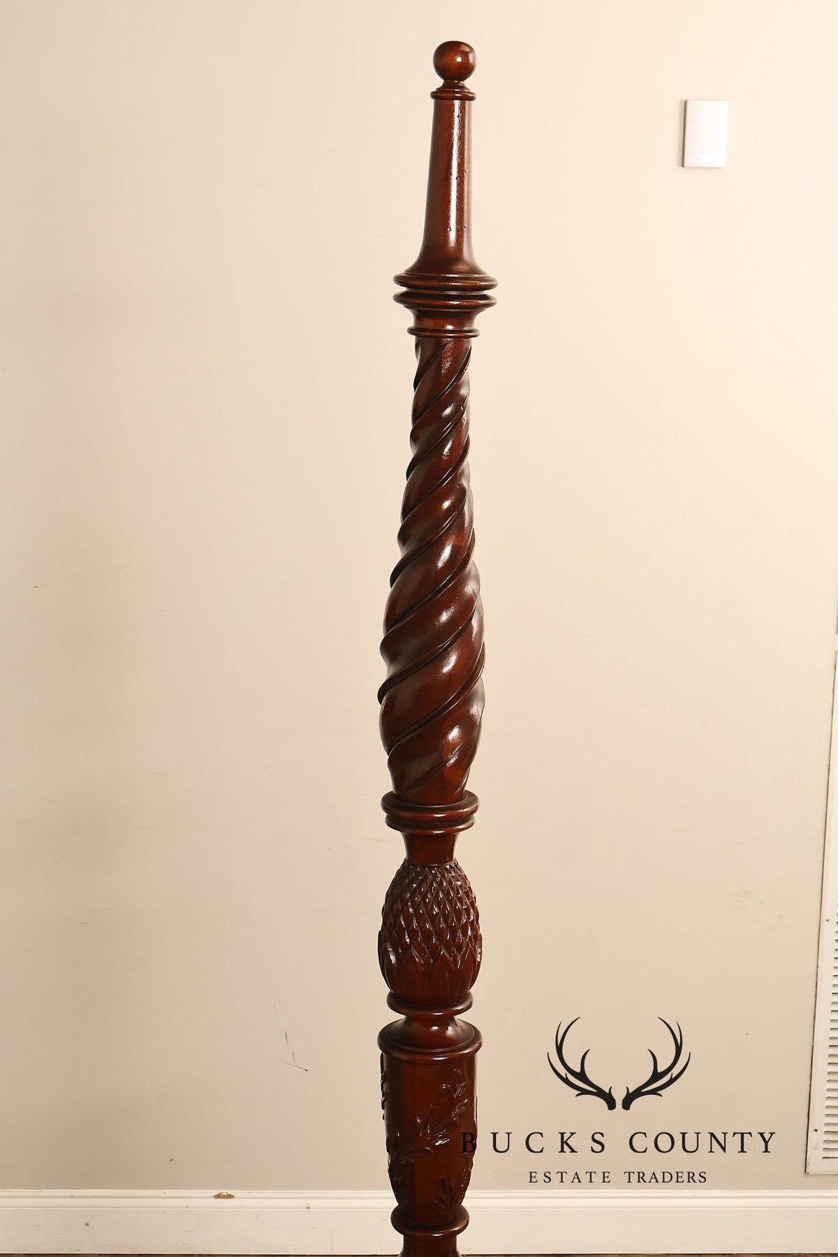 Lexington Furniture Carved Mahogany King Four Poster Bed