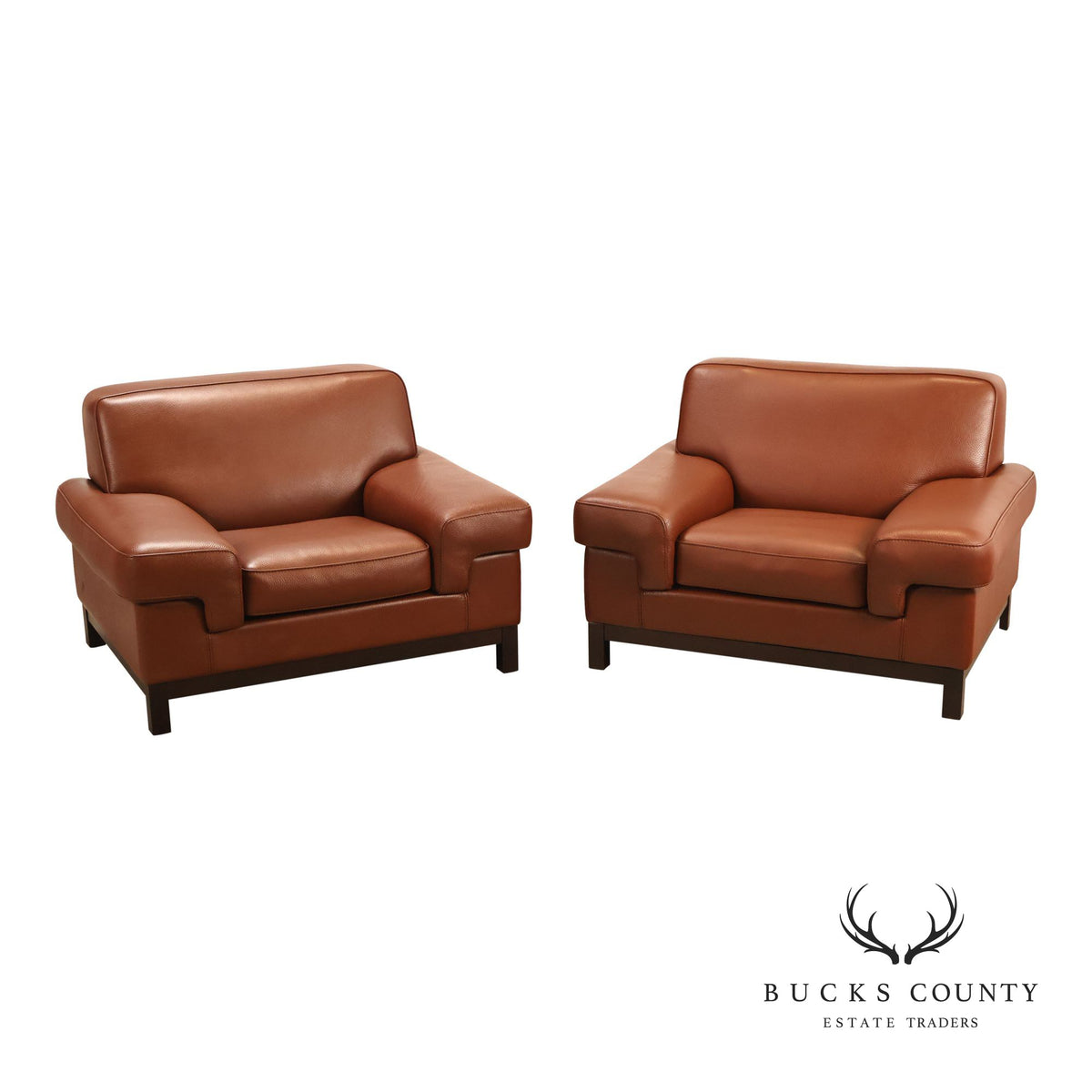 Formenti Pair of Italian Leather Lounge Chairs