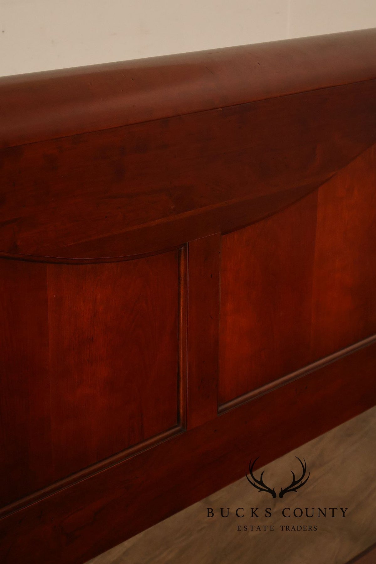 Statton Solid Cherry Queen Size Sleigh Bed