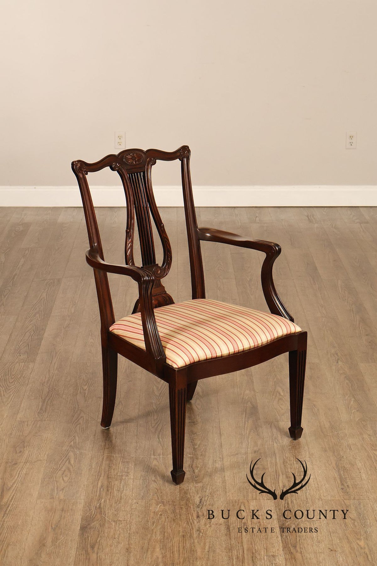 Henkel Harris Mahogany Set Of Eight Lyre Back Dining Chairs
