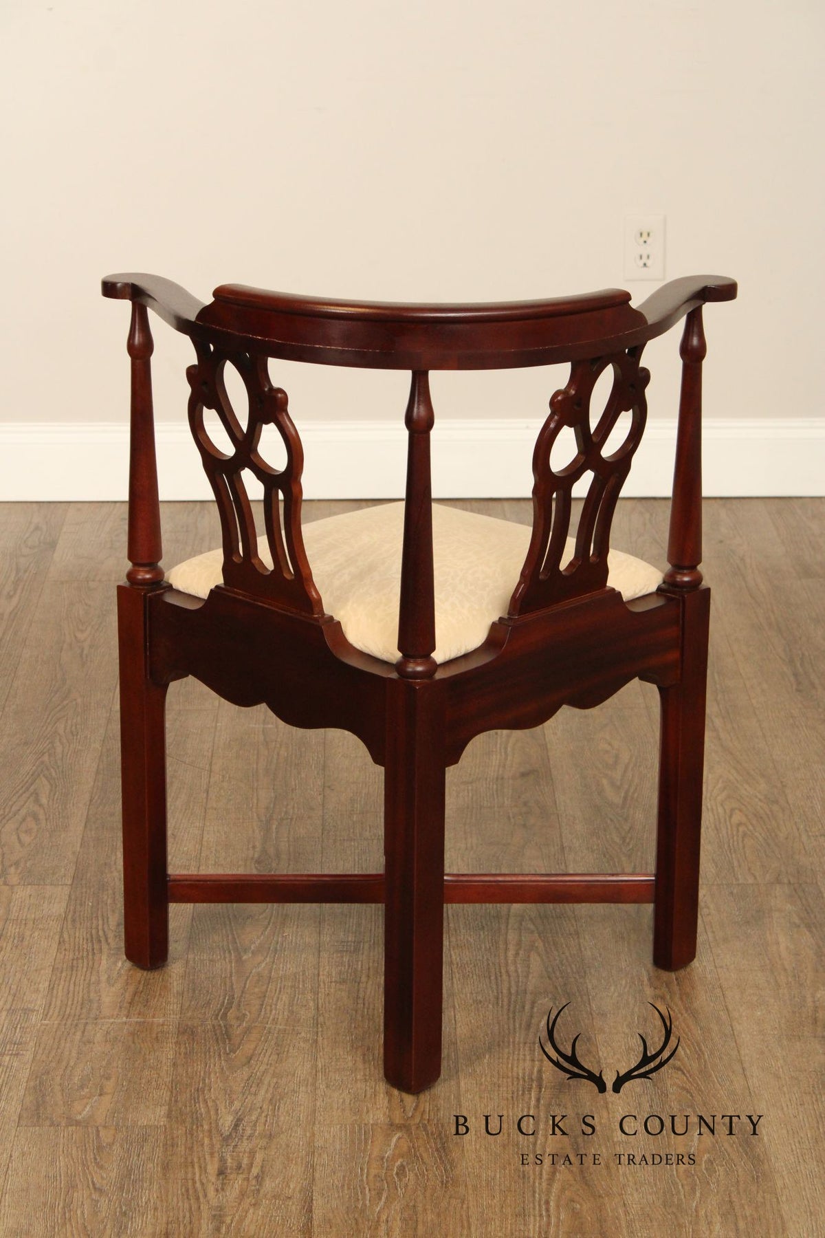 Hickory Chair Chippendale Style Pair of Mahogany Corner Chairs