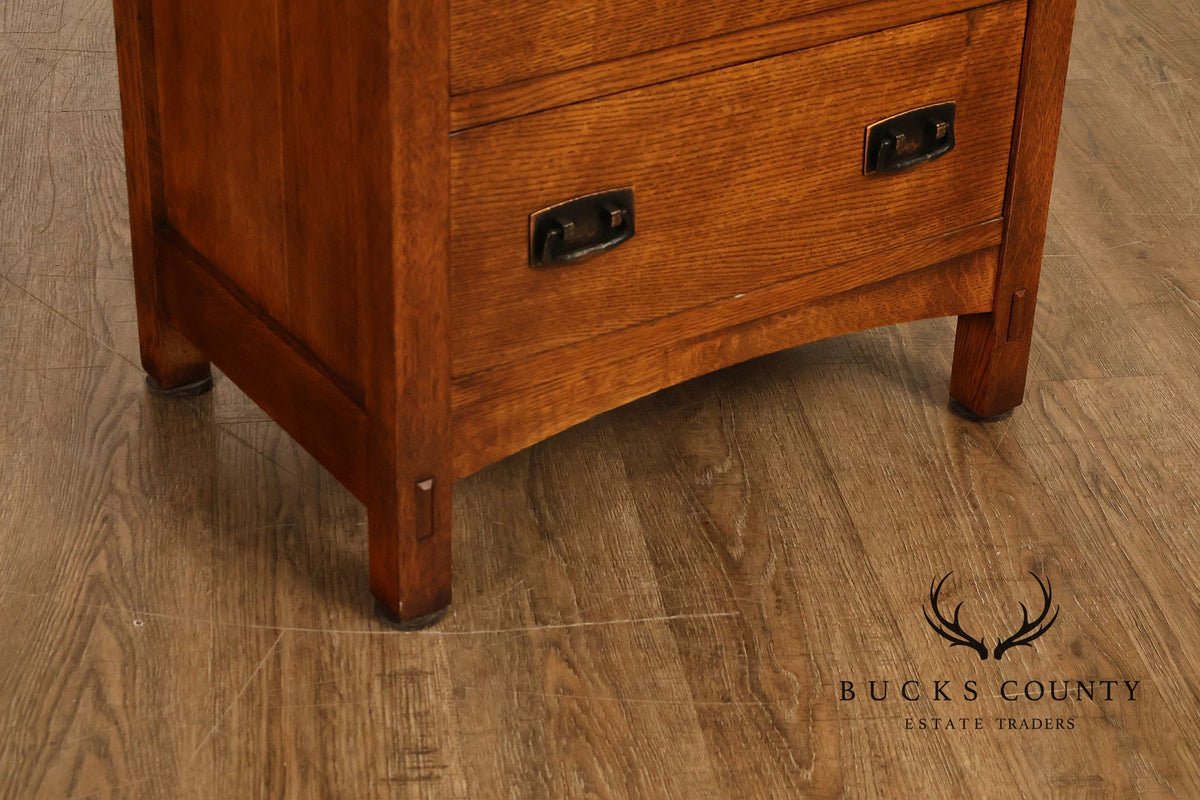 Stickley Mission Collection Pair Of Oak Chest Nightstands