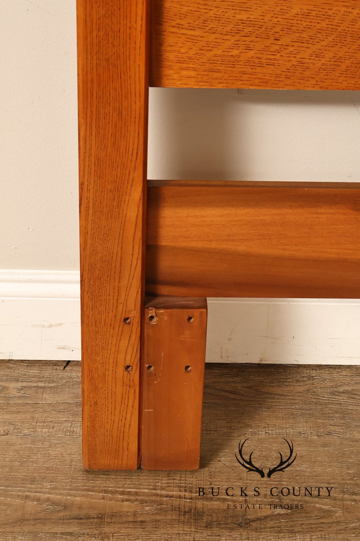 Lexington Furniture Victorian Revival Oak King Size Headboard