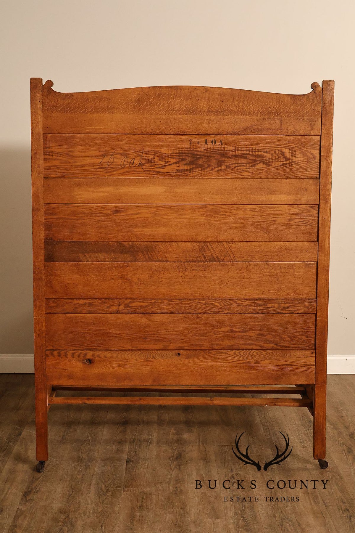 Antique American Victorian Oak Full Size  High Back Bed