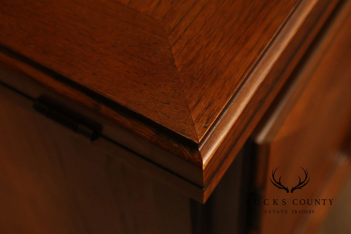 Thomasville 'Embassy' Asian Inspired Flip-Top Server