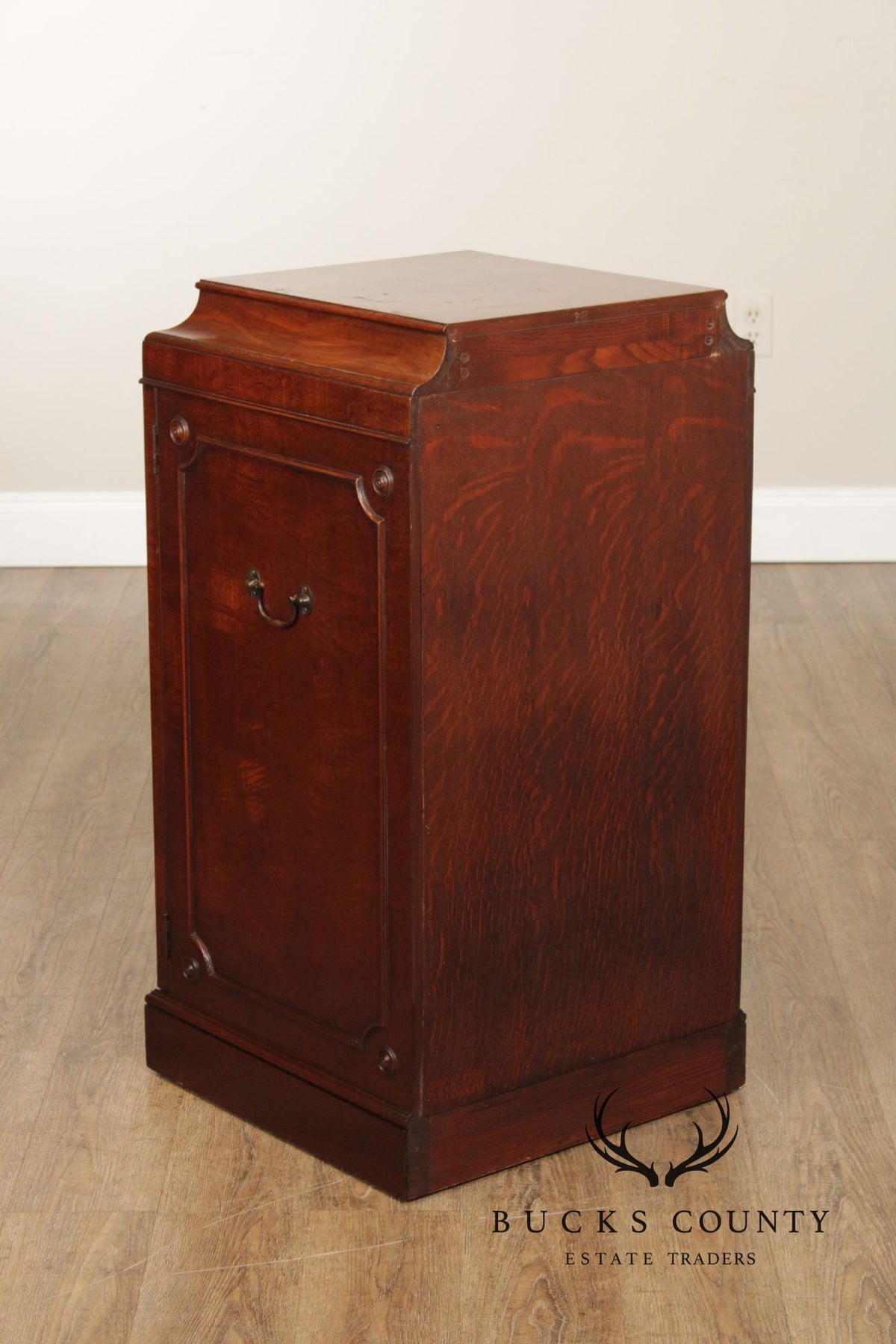 Georgian Style 1940's Custom Mahogany Silver Chest Cabinet