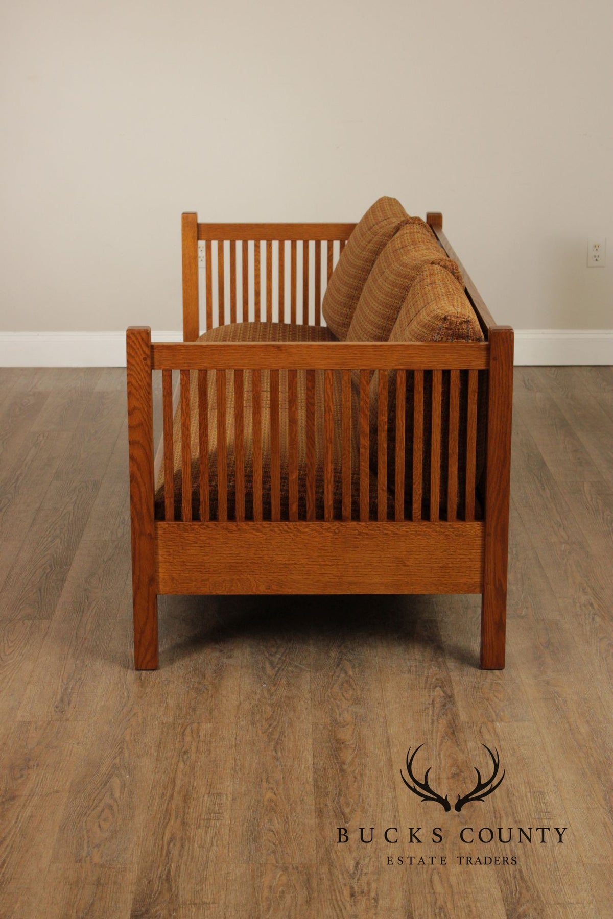 Stickley Mission Collection Oak Spindle Settle