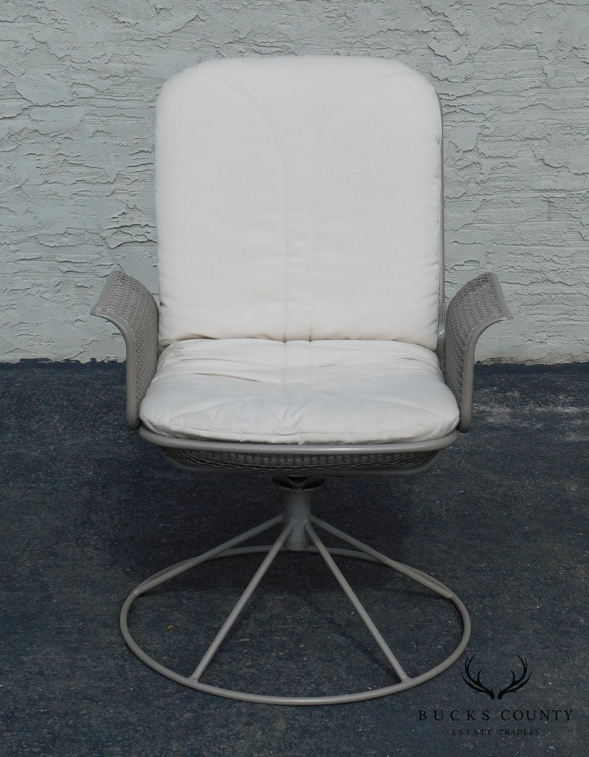 Woodard Sculptura Swivel Rocking Patio Armchair