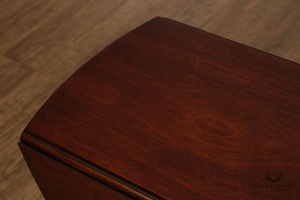 Kittinger Colonial Williamsburg Mahogany Drop-Leaf Table