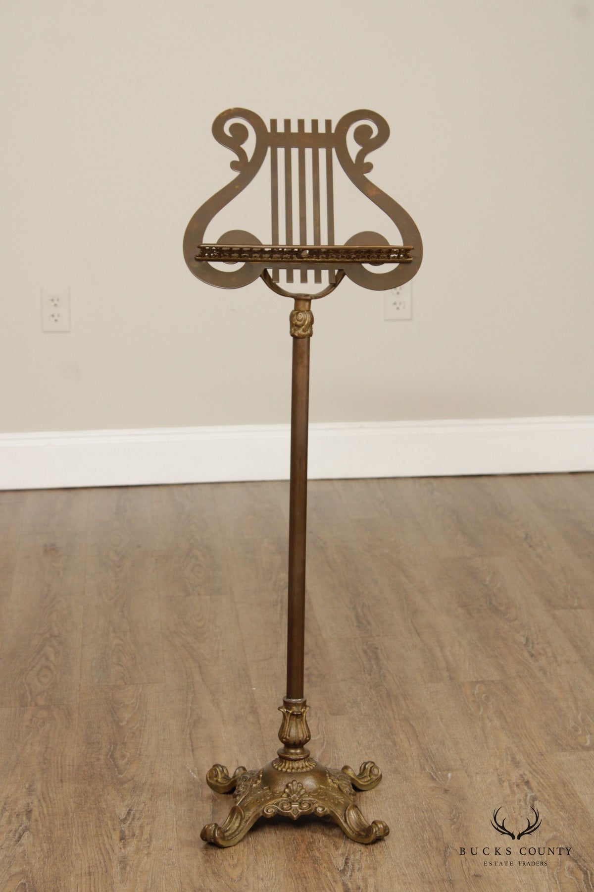 VINTAGE BRASS LYRE MUSIC STAND