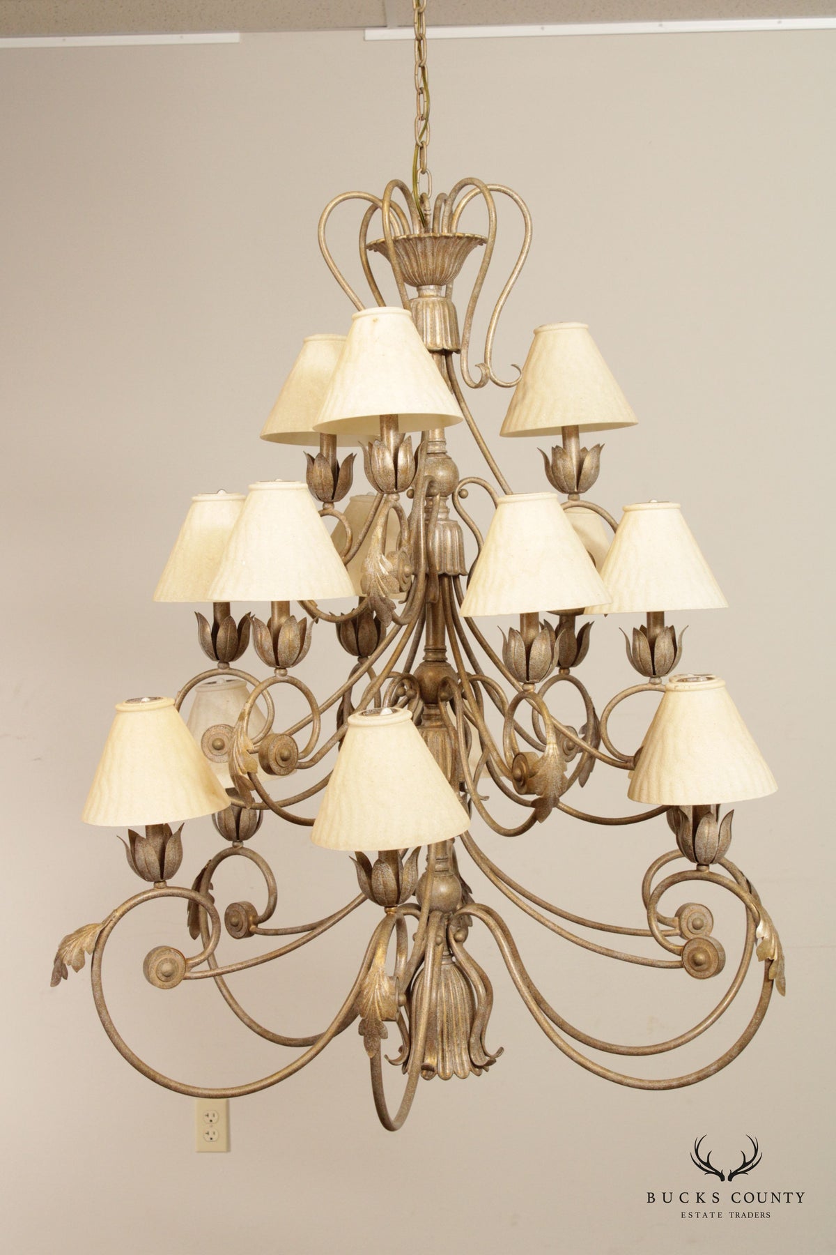 Wrought Iron Rosette 16-Light Chandelier