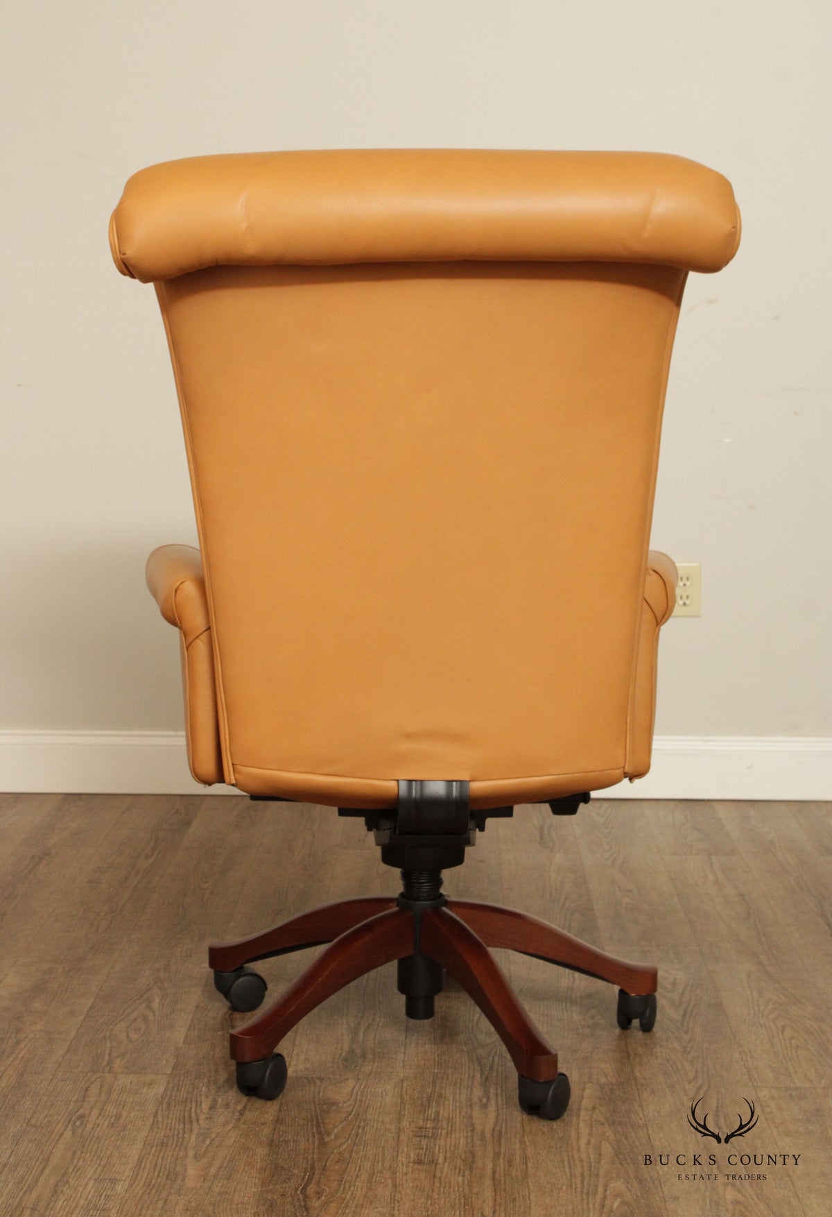 Leathercraft Tufted Leather Executive Office Armchair (C)