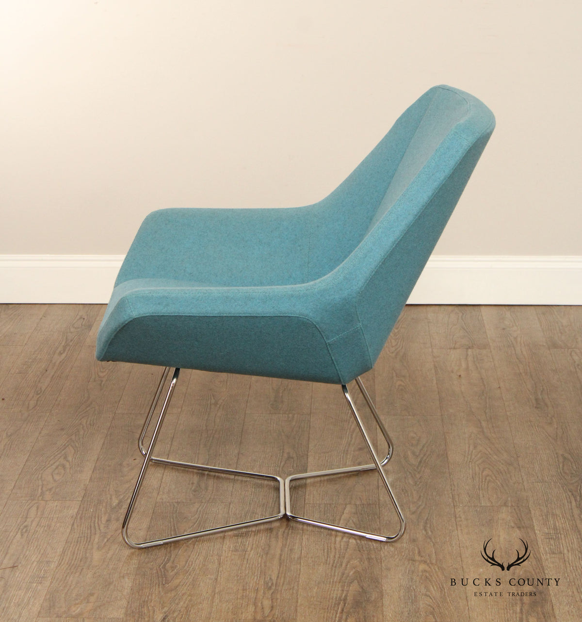 Keilhauer Mid Century Modern Style Pair of 'Cahoots' Lounge Chairs