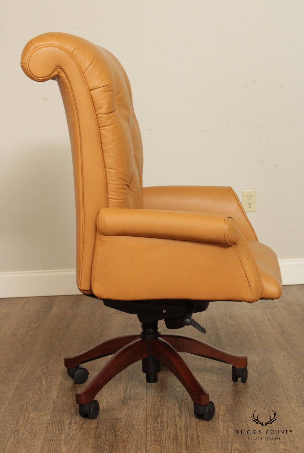 Leathercraft Tufted Leather Executive Office Armchair (L)