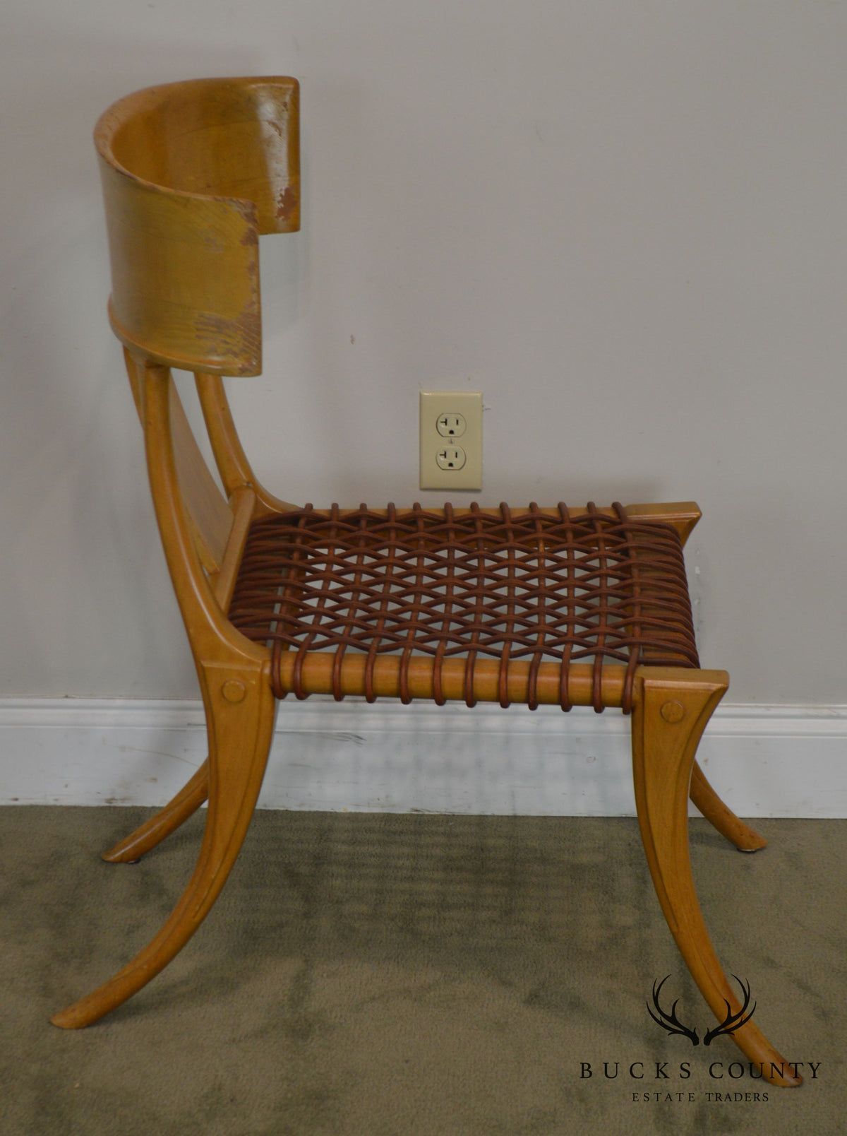 T. H. Robsjohn Gibbings Saridis of Athens Walnut & Leather Klismos Chair